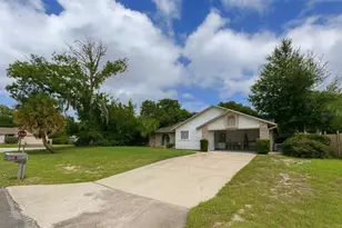 2870 Valmont Ln, Deltona, FL 32738 - Photo 1