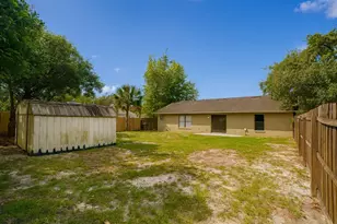2870 Valmont Ln, Deltona, FL 32738 - Photo 15
