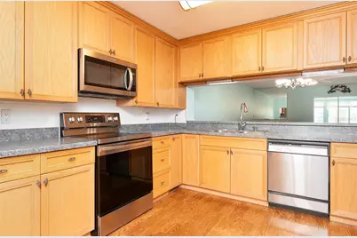 3 Escondido Circle #8, Altamonte Springs, FL 32701 - Photo 5