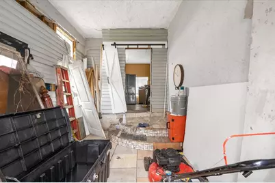 122 W Smith Avenue, Haines City, FL 33844 - Photo 3