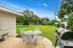 726 Albertson Pl, Orlando, FL 32806 - Photo 25