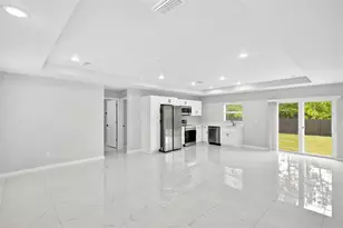 708 Lamar St E, Lehigh Acres, FL 33974 - Photo 3