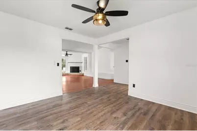 2096 E Parkton Drive, Deltona, FL 32725 - Photo 11