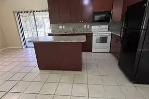 844 E Flag Ln, Kissimmee, FL 34759 - Photo 5