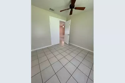 844 E Flag Lane, Kissimmee, FL 34759 - Photo 11