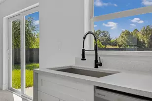 884 Chemstrand St E, Lehigh Acres, FL 33974 - Photo 25