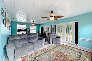 1098 Henry Balch Dr, Orlando, FL 32810 - Photo 17