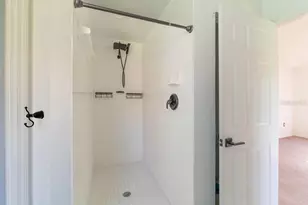 1008 Casterton Cir, Davenport, FL 33897 - Photo 11