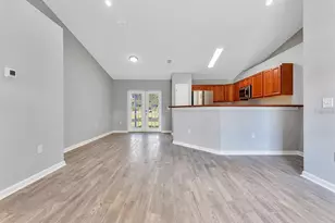 2008 Central Pkwy, Deland, FL 32724 - Photo 7