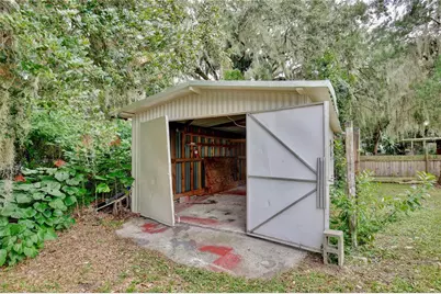 780 N Kentucky Avenue, Umatilla, FL 32784 - Photo 39