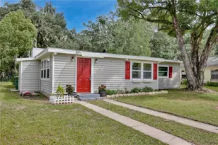 780 N Kentucky Ave, Umatilla, FL 32784 - Photo 3