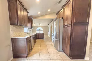 1723 Lochshyre Loop, Ocoee, FL 34761 - Photo 5