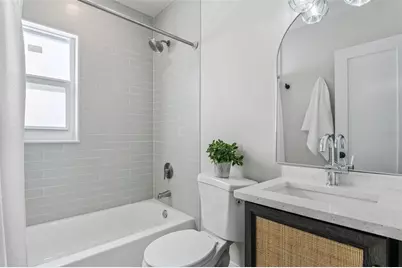 2001 37th Street S, Saint Petersburg, FL 33711 - Photo 19