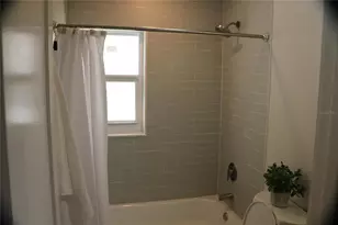 2001 37th St S, Saint Petersburg, FL 33711 - Photo 5