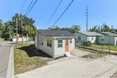 2001 37th Street S, Saint Petersburg, FL 33711 - Photo 21