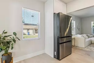 2001 37th St S, Saint Petersburg, FL 33711 - Photo 13