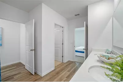 1056 Morfontaine Street, Daytona Beach, FL 32124 - Photo 41