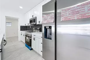 7907 1st Ave S, Saint Petersburg, FL 33707 - Photo 23