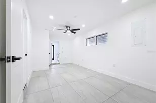 7907 1st Ave S, Saint Petersburg, FL 33707 - Photo 35