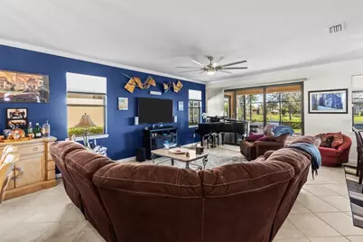 5086 Pendelton Square, Vero Beach, FL 32967 - Photo 5