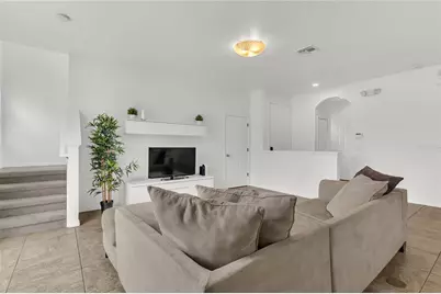 920 Las Fuentes Drive, Kissimmee, FL 34746 - Photo 11