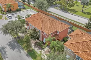 920 Las Fuentes Dr, Kissimmee, FL 34746 - Photo 31