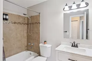 2451 Candlewick St, Deltona, FL 32738 - Photo 11