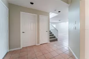 9820 Fairway Cove Ln, Plantation, FL 33324 - Photo 5