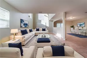 9820 Fairway Cove Ln, Plantation, FL 33324 - Photo 7