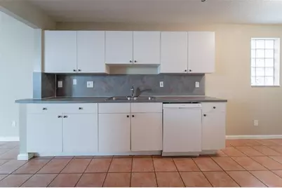 9820 Fairway Cove Lane, Plantation, FL 33324 - Photo 13