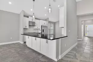 39 Oconee Dr, Palm Coast, FL 32137 - Photo 9