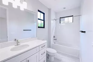 7665 Toscana Blvd, Orlando, FL 32819 - Photo 27