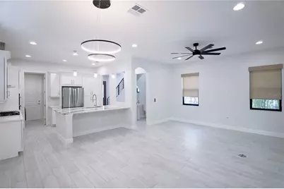 7665 Toscana Boulevard, Orlando, FL 32819 - Photo 15