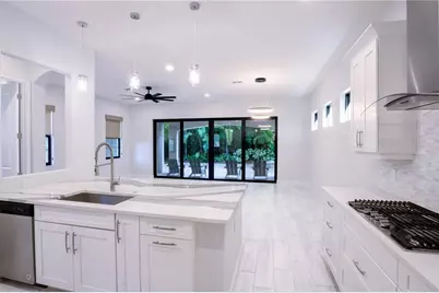 7665 Toscana Boulevard, Orlando, FL 32819 - Photo 11