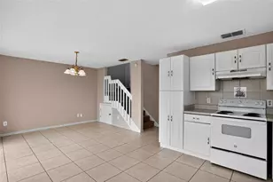 1139 Chambord Ct, Orlando, FL 32825 - Photo 7