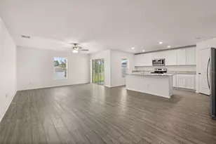 225 Goldenrod Ln, Poinciana, FL 34759 - Photo 11