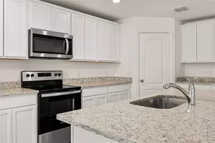 225 Goldenrod Ln, Poinciana, FL 34759 - Photo 17