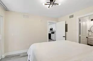 2592 Grassy Point Dr, Lake Mary, FL 32746 - Photo 15