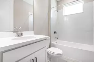 37 Armoyan Dr, Palm Coast, FL 32137 - Photo 9