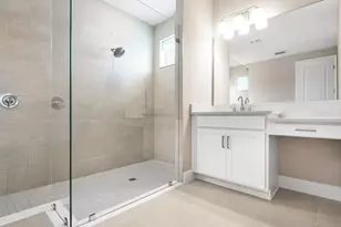 37 Armoyan Dr, Palm Coast, FL 32137 - Photo 5