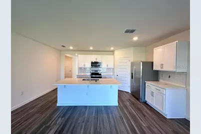 467 Talisi Loop, Saint Cloud, FL 34771 - Photo 3