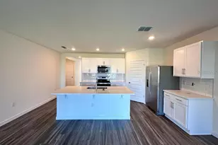 467 Talisi Loop, Saint Cloud, FL 34771 - Photo 3