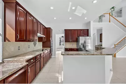 10207 Deercliff Drive, Tampa, FL 33647 - Photo 9