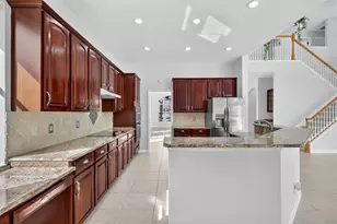 10207 Deercliff Dr, Tampa, FL 33647 - Photo 9