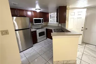 1932 Lake Atriums Cir, Orlando, FL 32839 - Photo 3