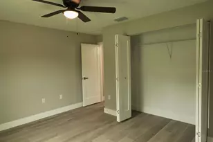 345 Malauka Loop, Ocklawaha, FL 32179 - Photo 13