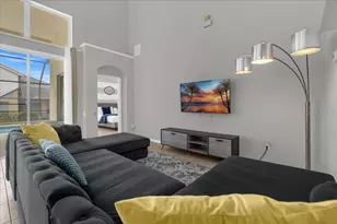 8017 King Palm Cir, Kissimmee, FL 34747 - Photo 5