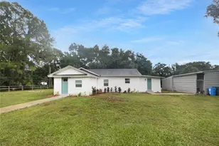 2812 Tom Brewer Ln, Plant City, FL 33566 - Photo 9