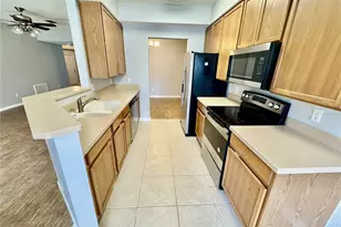 6462 Cantua Ln, Orlando, FL 32835 - Photo 13