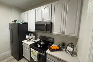 3314 Robert Trent Jones Dr, Orlando, FL 32835 - Photo 5